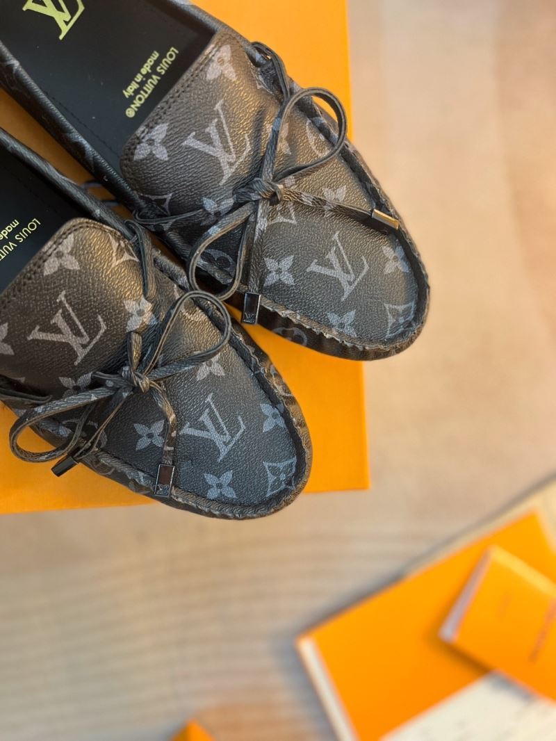 Louis Vuitton Low Shoes